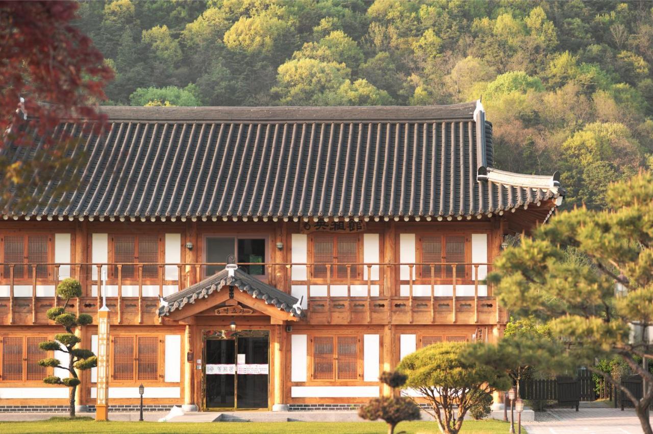 Jeonju Wangyijimil Hanok Hotel Zewnętrze zdjęcie