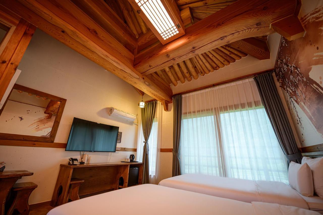 Jeonju Wangyijimil Hanok Hotel Zewnętrze zdjęcie