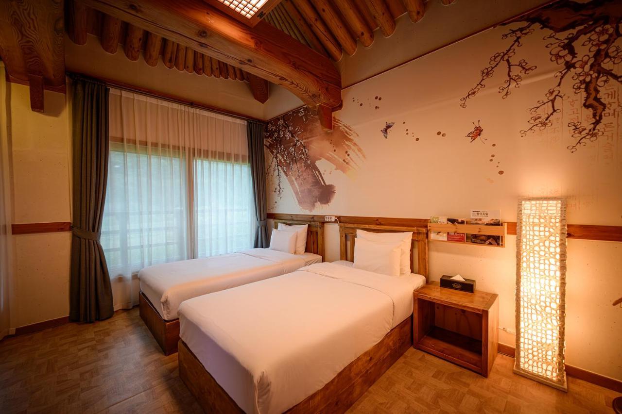 Jeonju Wangyijimil Hanok Hotel Zewnętrze zdjęcie